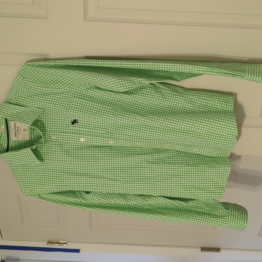 Abercrombie & Fitch Green and White Button Down